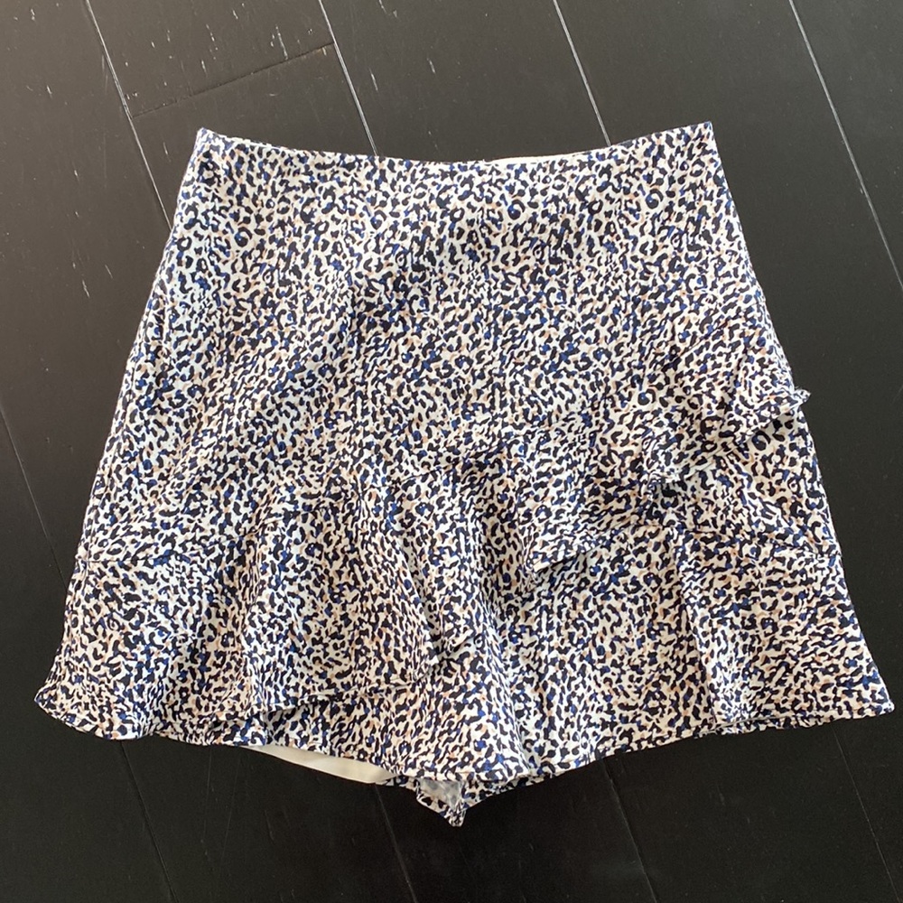 Express leopard print skort